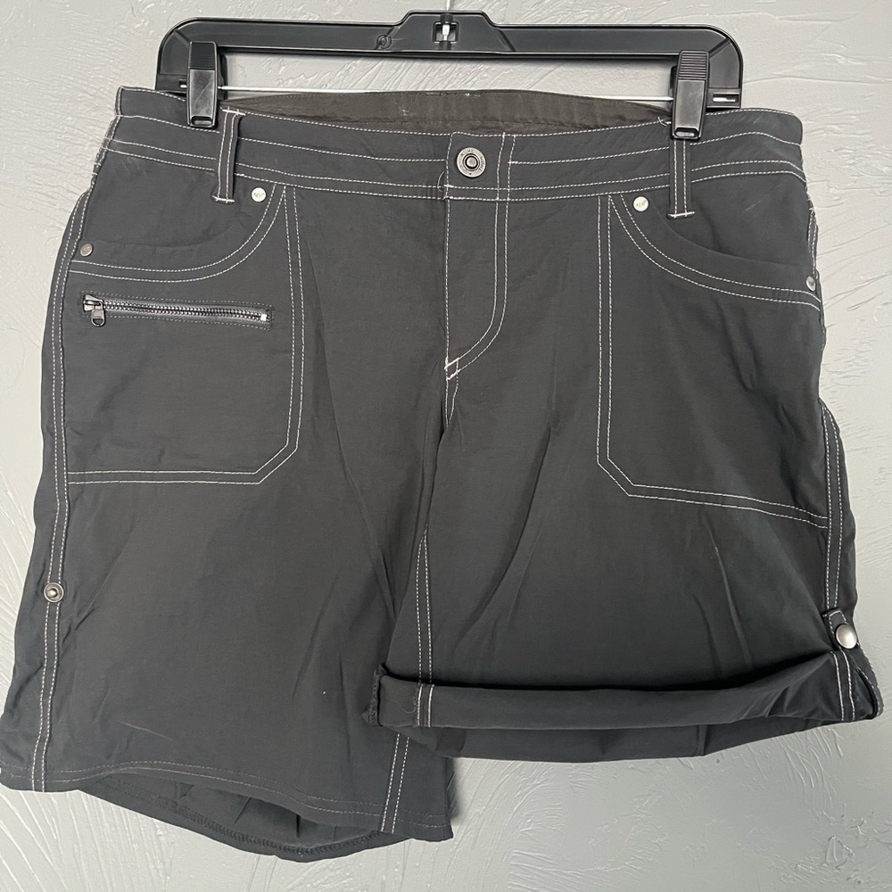 Kuhl Women's black Shorts size 12